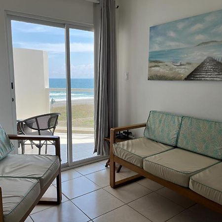 Playa La Barqueta , Las Olas Tower Front Давид Екстериор снимка
