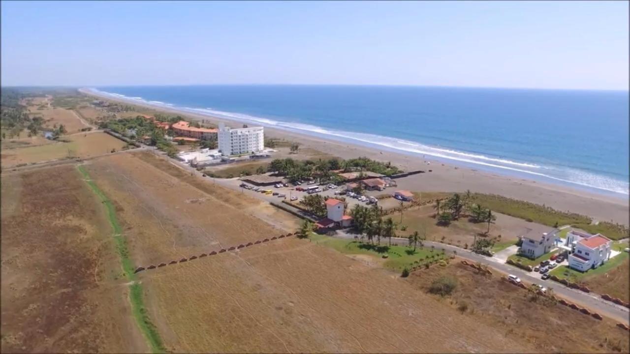 Playa La Barqueta , Las Olas Tower Front Давид Екстериор снимка